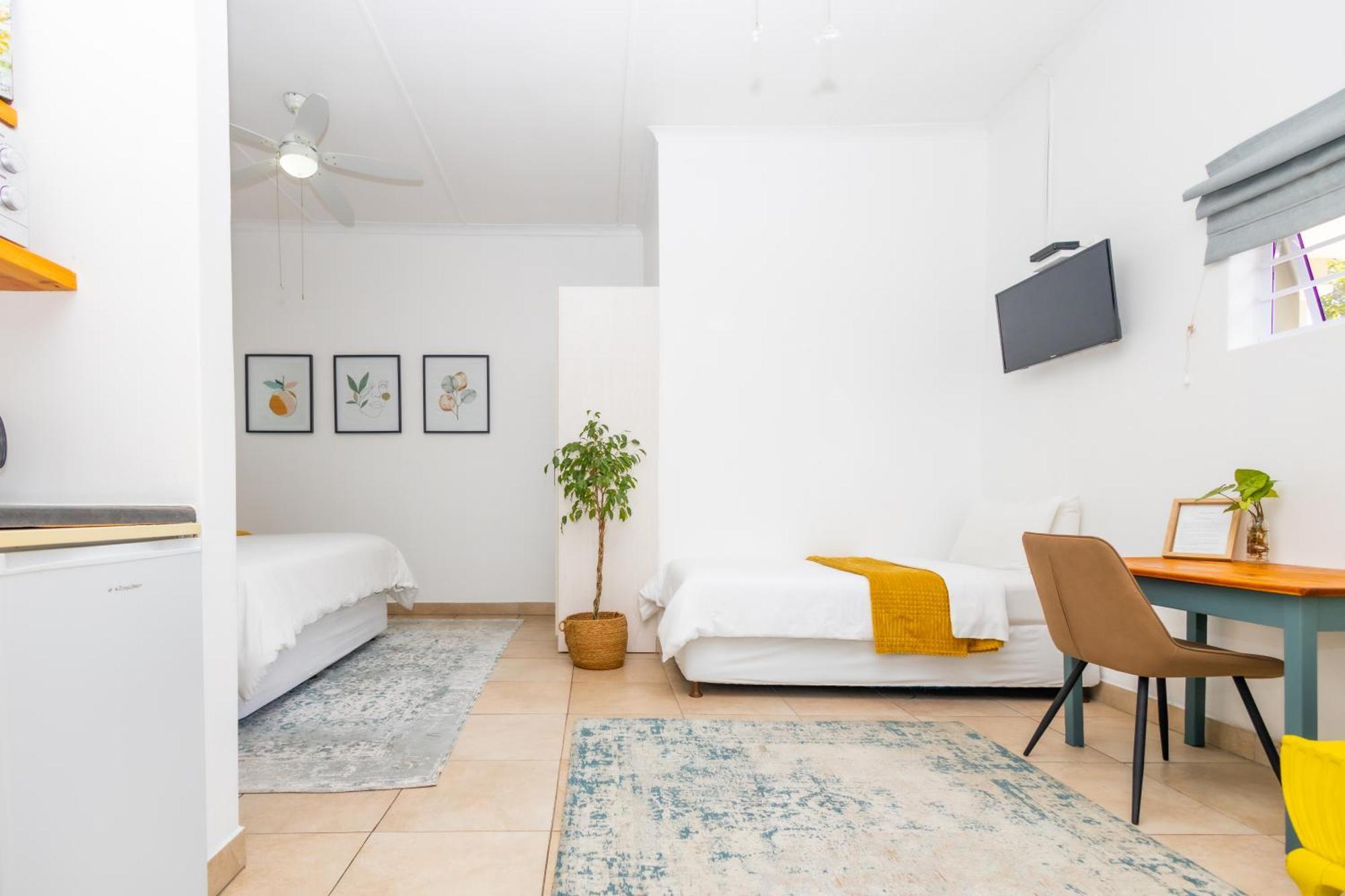 The Yellow Door Guesthouse East London Eksteriør billede